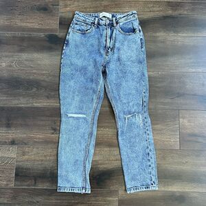 Abercrombie and Fitch Mom Jeans Curve Love Hi-Rise Light Med Wash Size 2 26 A&F
